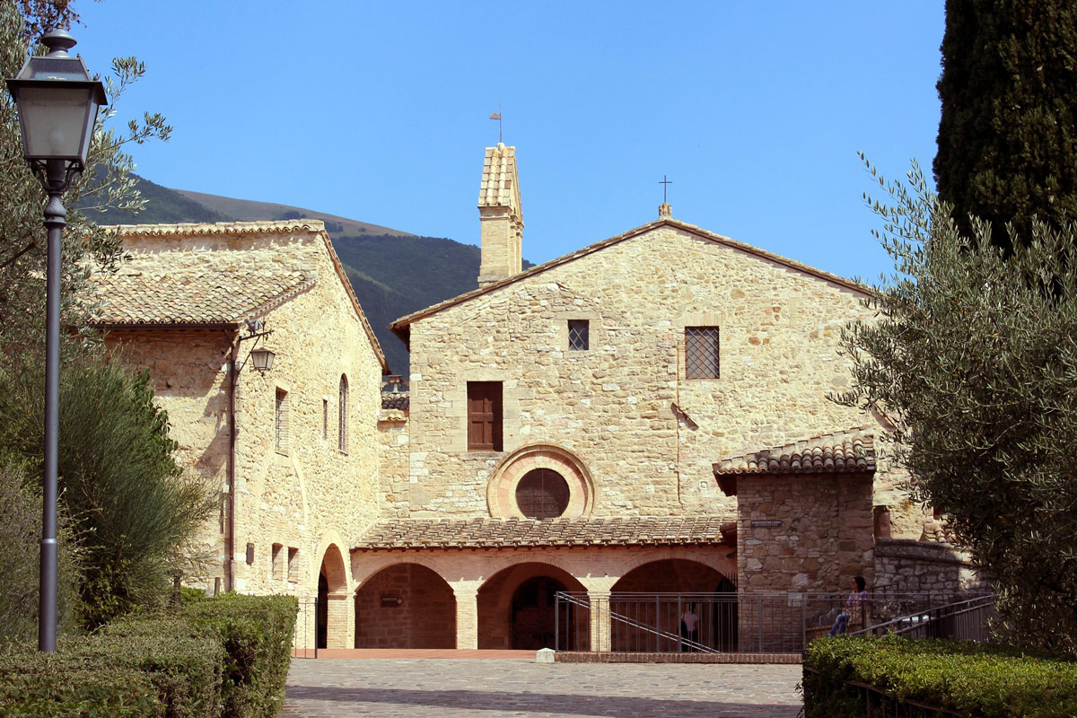 Noleggio bus e visita Santuario San Damiano - Assisi